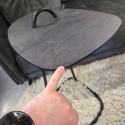 [K, defekt] Stolik pod Laptopa MASURA – XOOON | Blat HPL (Primo Laminato), Czarny Metalowy Stelaż, kolor blaru ANTRACYT