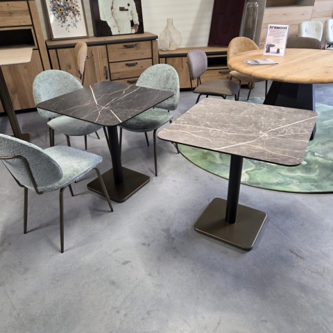 [K, od ręki] Kwadratowy Stolik Bistro BREST 75 x 75 cm – COCO maison | Blat HPL Jasno-szary (Kamień Look), Czarna Noga