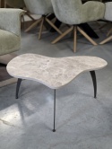Ekskluzywny Stolik Kawowy NIDUM 75 cm – COCO maison | Organiczny Blat Ceramiczny (Jasnoszary Marmur), Czarna Metalowa Podstawa