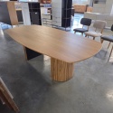 Owalny Stół Jadalniany PAVIE 270 x 120 cm – Naturalny Fornir Dębowy – Kolumnowa Noga Cylindryczna –