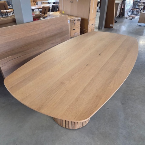 Owalny Stół Jadalniany PAVIE 270 x 120 cm – Naturalny Fornir Dębowy – Kolumnowa Noga Cylindryczna –