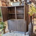Komoda wysoka / Highboard 125 cm HENDERS & HAZEL RAVELLO – fornir dębowy, kolor Basalt, zintegrowane lamele