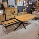 [przykłady realizacji] Stół industrialny rozkładany ASPEN 200-278 cm, blat lity dąb, noga pająk